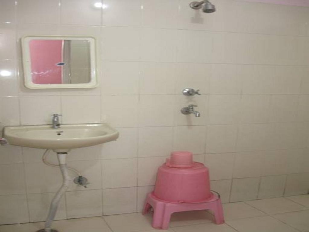 Hotel Shiv Ganga Rishīkesh Habitación foto